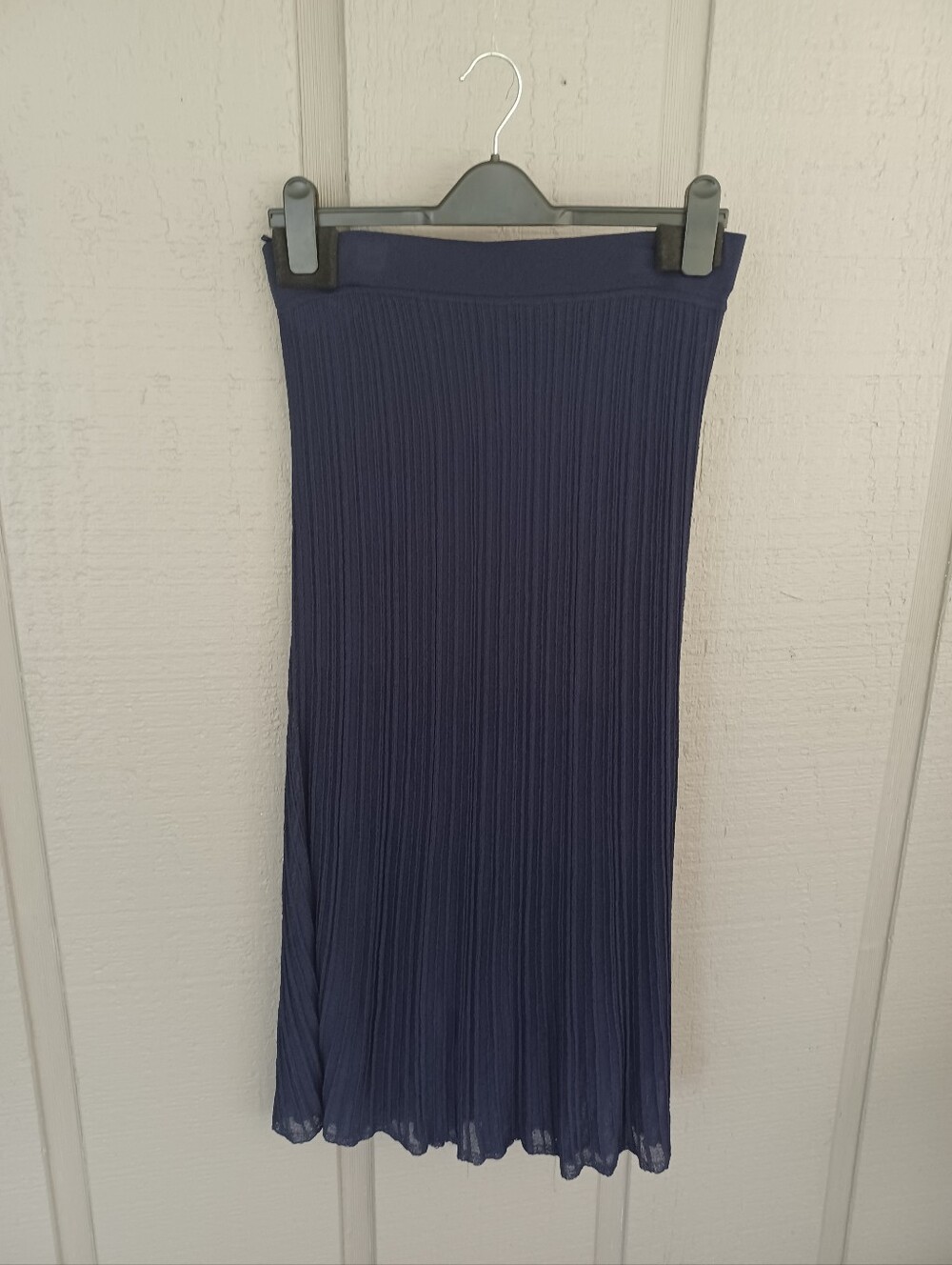 Vince Navy Pull On Midi Skirt Size S Women Stretch Elastic Waist Quiet Luxury